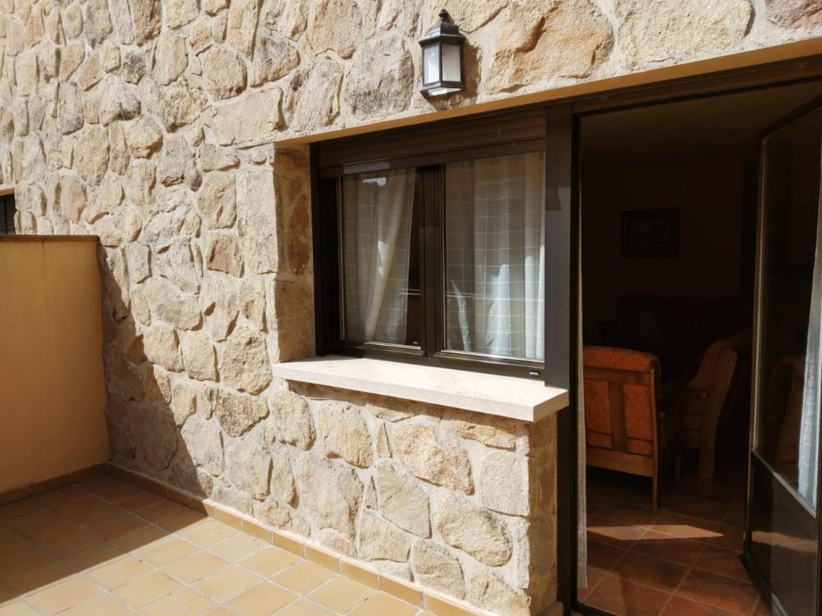 Viv. De Uso Turistico Fuente El Tejo - Casa Ana Villa Burgohondo Buitenkant foto